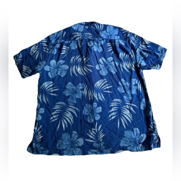 Carribean Silk Blend Hawaiian Shirt Mens L Royal Blue Hibiscus Beach Button Up - Picture 3 of 3